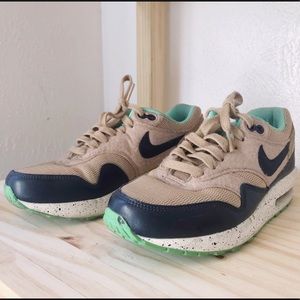 Nike Air Womens Shoes